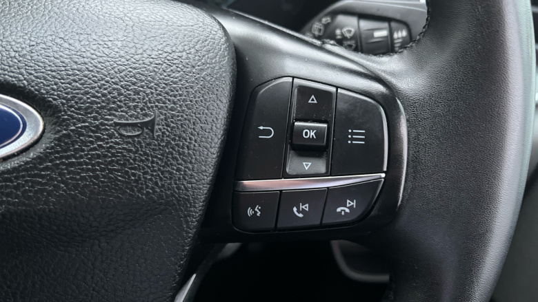 Ford Tourneo Custom Transit Custom Tourneo L2 Diesel Fwd 2.0 EcoBlue 130ps L/R 8 Seater Titanium Auto